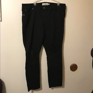 Torrid Boyfriend distressed black jeans size 18r